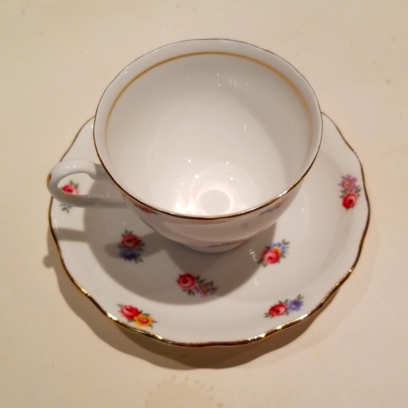 Vintage rea cup and SAUCE - Picture 2 of 8